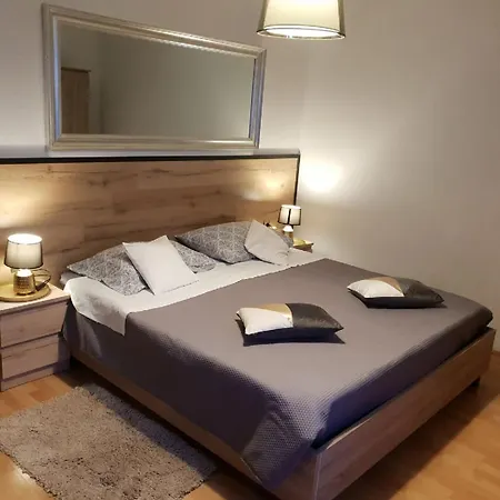 Apartamento By The Sea Mandre, Pag - 6386