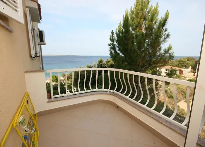 By The Sea Mandre, Pag - 6386 Kolan