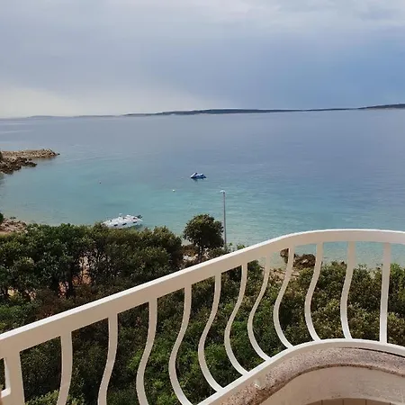 Apartment By The Sea Mandre, Pag - 6386 Kolan